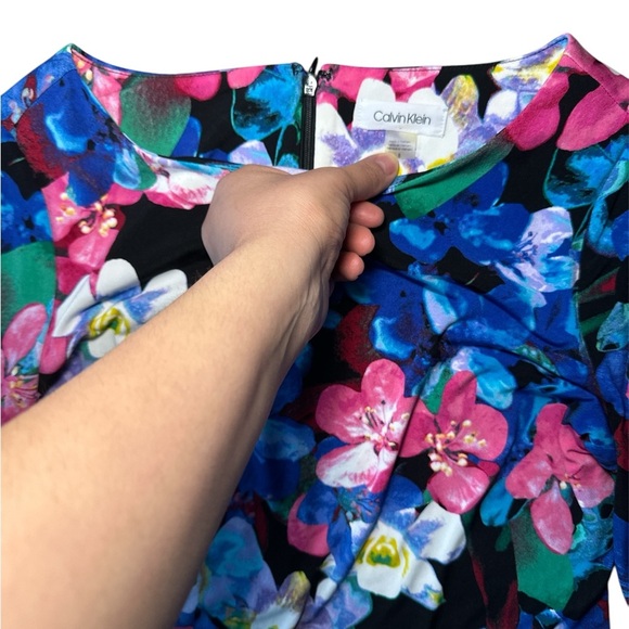 Calvin Klein Womens Dress Size 8 Floral Print 3/4 Bell Sleeves - Picture 3 of 7